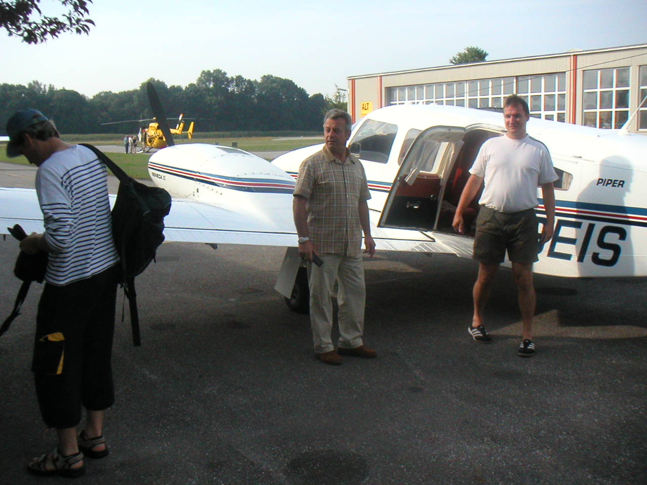 MINOLTA DIGITAL CAMERA